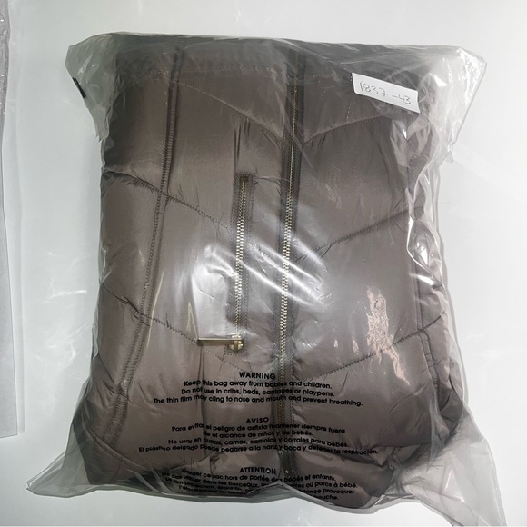 NWT LIZ CLAIBORNE Women 1X Taupe Faux Fur Hood Zip Water Resistant Puffer Jacket - Picture 14 of 14